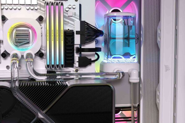 CORSAIR Hydro X Series iCUE LINK XH405i Custom Cooling Kit - Hardline Water Cooling Loop - XC7 ELITE CPU Water Block - XD5 ELITE D5 Pump Res - XR5 360mm Radiator - 3x QX120 RGB Fans