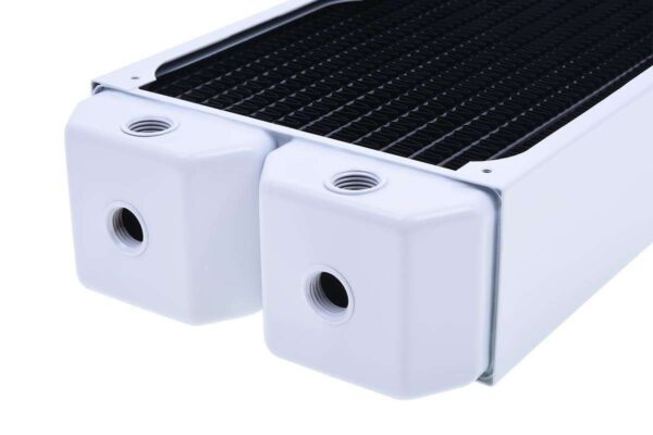 Alphacool NexXxos UT60 Full Copper Radiator 420, 140mm x 3, Triple Fan, White